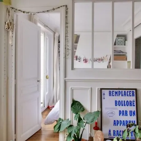 Luminous 30 M Cocoon Apartment Paris